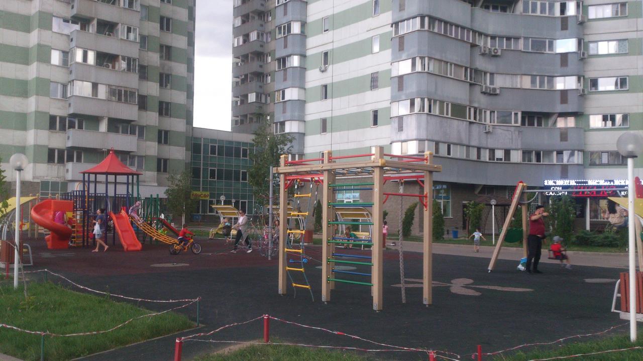 Apartment On Tole Bi Almati Kültér fotó
